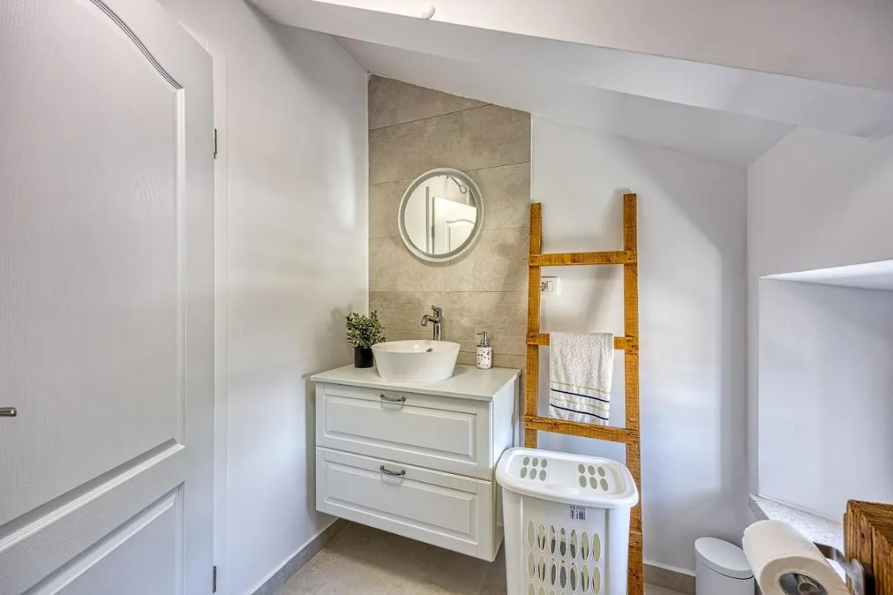 Villa Casa Darel With Whirlpool à Vižinada Hébergement de vacances
